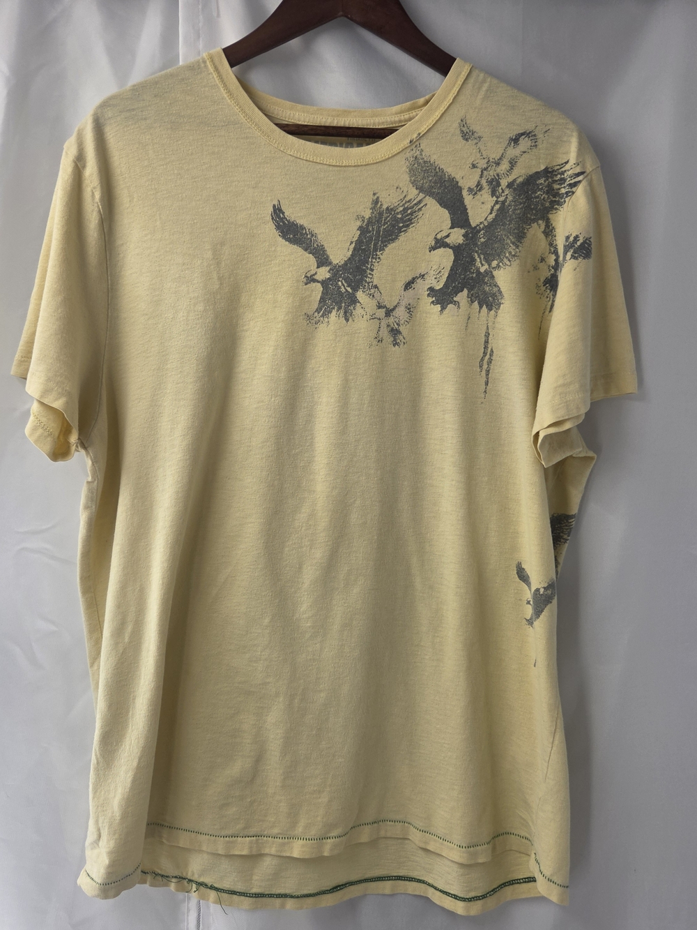 Vintage American Eagle Y2K Flying Birds Graphic T Shirt Yellow Slub Knit XL